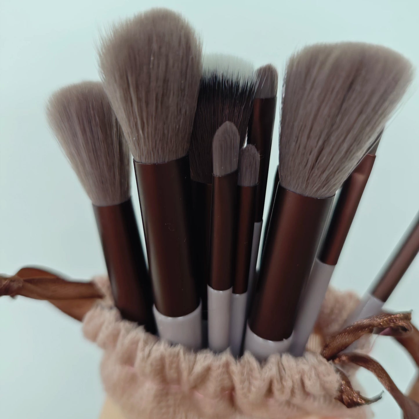 13 PCS Makeup Brushes Set Eye Shadow Foundation Women Cosmetic Brush Eyeshadow Blush Beauty Soft Make Up Tools Bag
